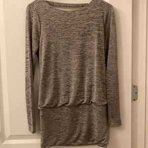 White house black market long sleeve shirt